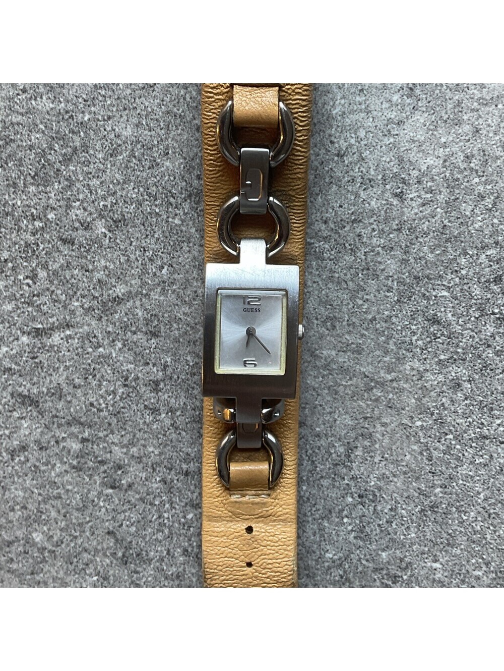 Vintage Guess Womens Tank Style Watch 18mm Silver Tone Case Tan Leather Band B-X
